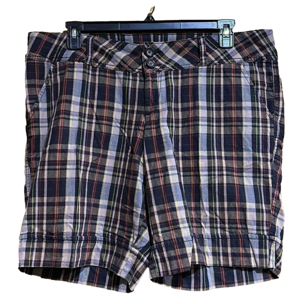 No Boundaries Plaid Bermuda Shorts Size 19 - EUX